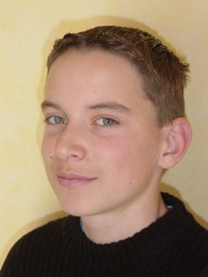 2005 robin.JPG